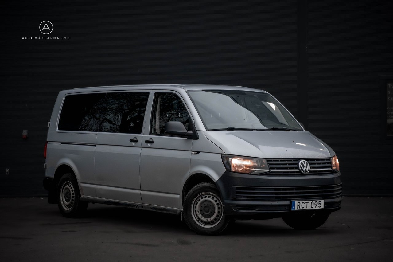 Volkswagen Caravelle 2016, photo 4/10