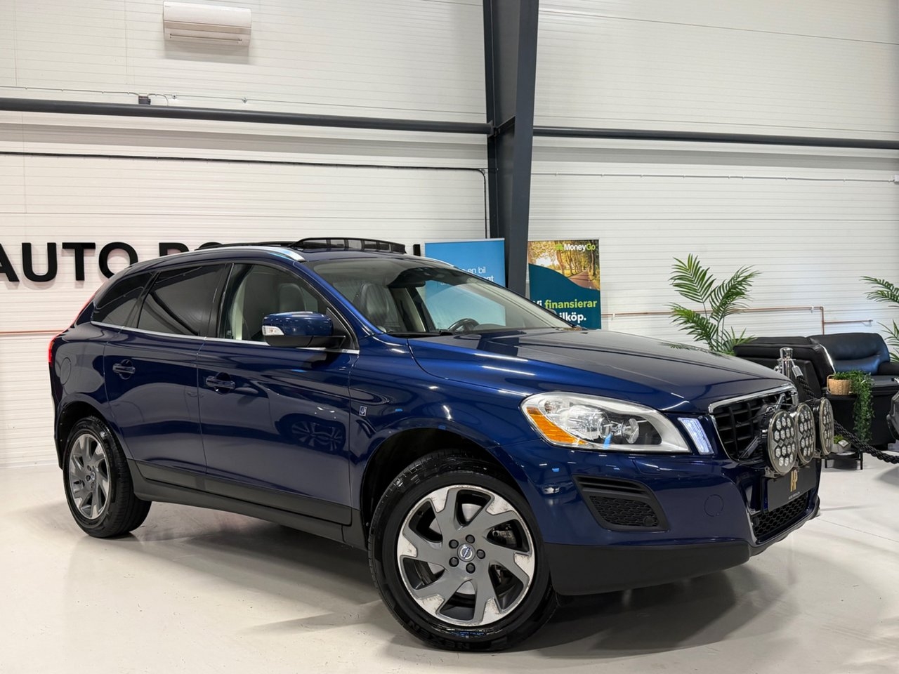 Volvo XC60 D3 Geartronic Ocean Race 2012, kuva 3/19