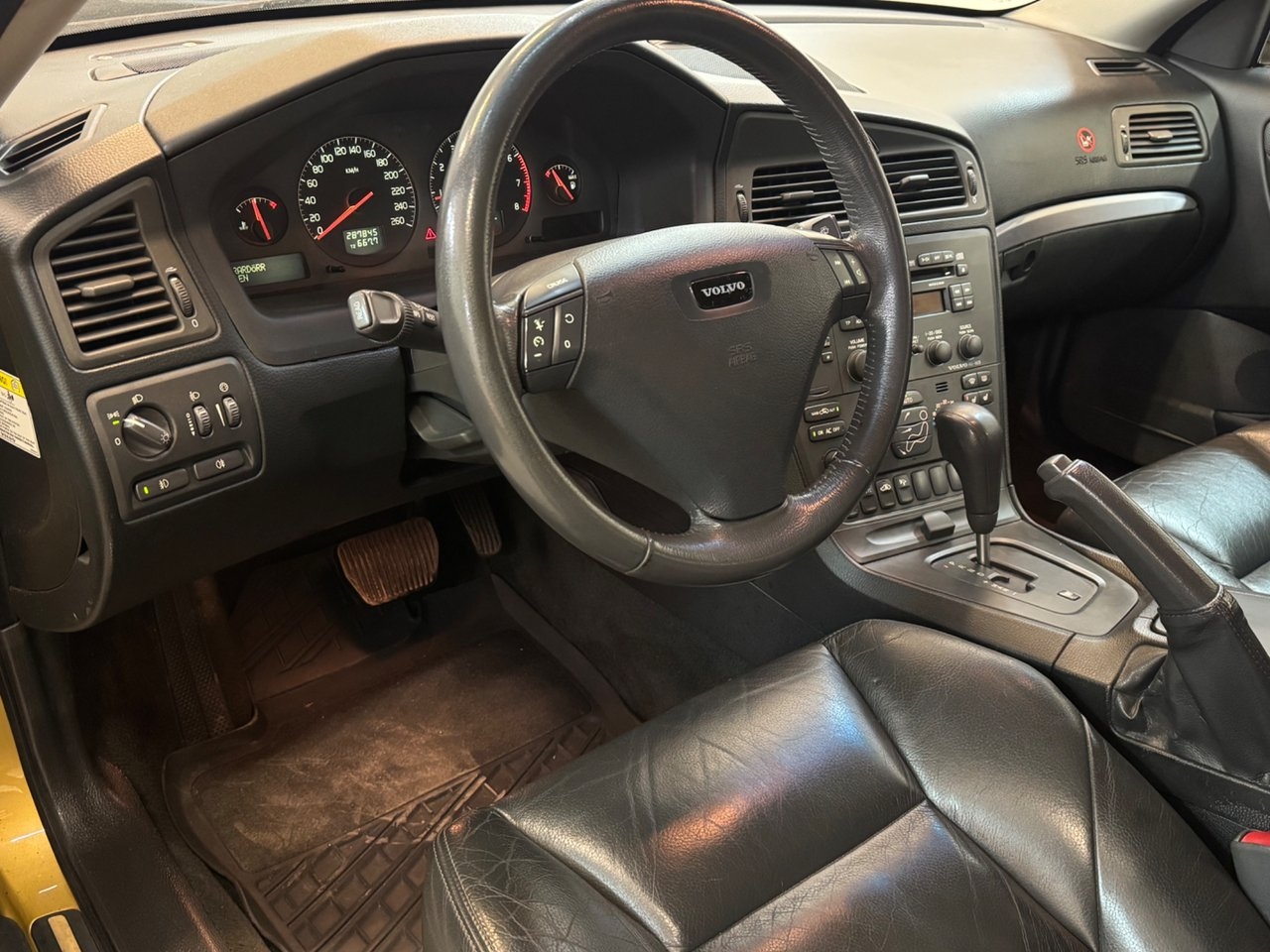 Volvo S60 2001, photo 7/18