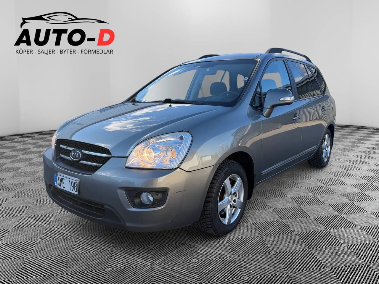 Kia Carens