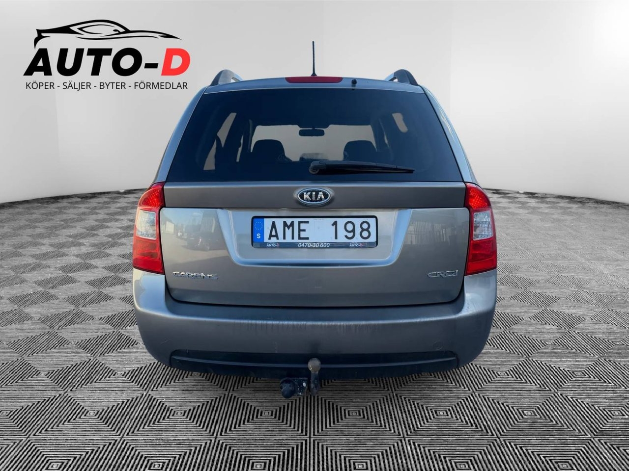 Kia Carens 2010, photo 6/10