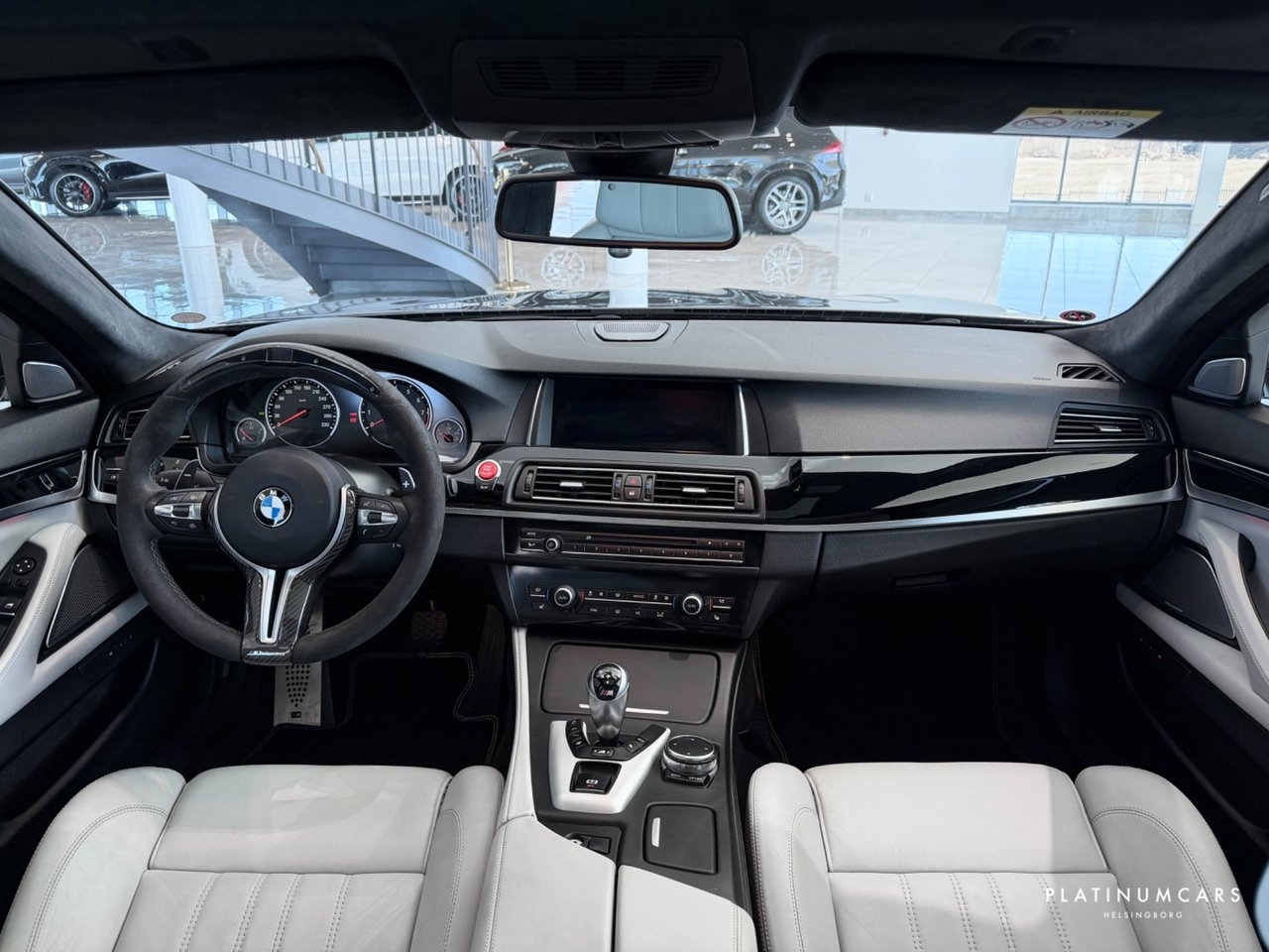 BMW M5 2015, bild 5/23