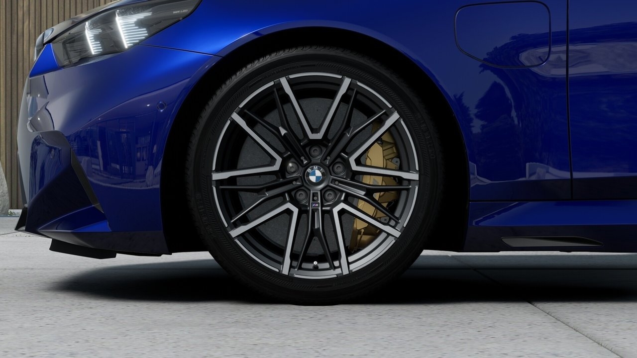 BMW M5 Touring Drag Ultimate DA Pro B W 2026, kuva 7/10
