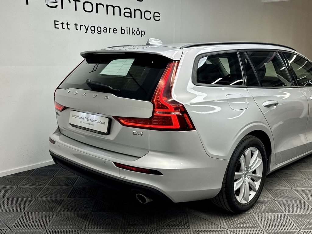 Volvo V60 D4 Geartronic Momentum 2019, bild 5/20