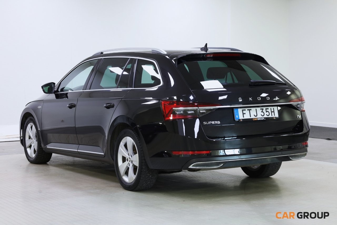 Skoda Superb 2023, bild 7/17