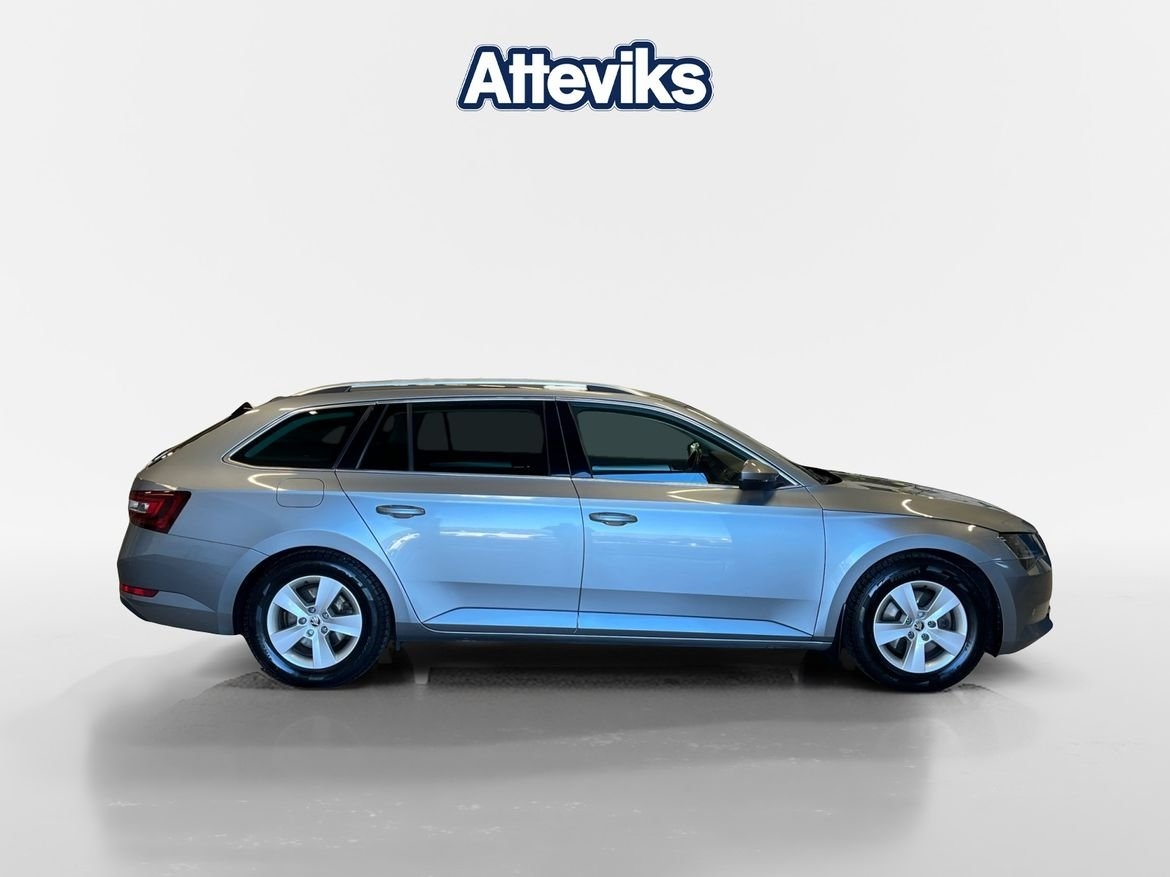 Skoda Superb COM STYLE TDI 150 DSG 2017, bild 2/10