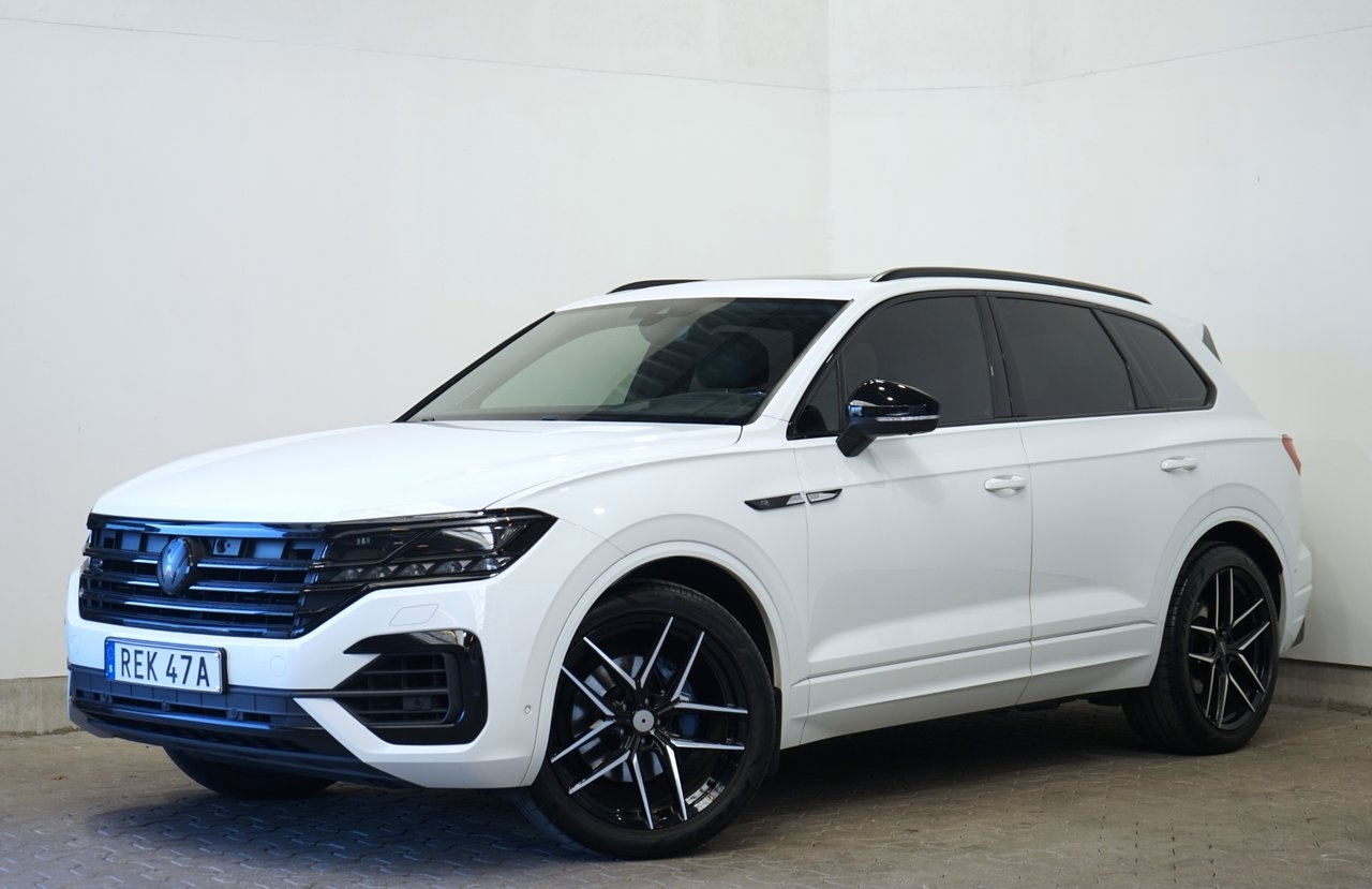 Volkswagen Touareg 2020, photo 2/10