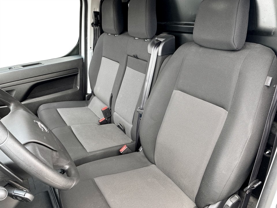 Opel Vivaro 2023, bild 7/10