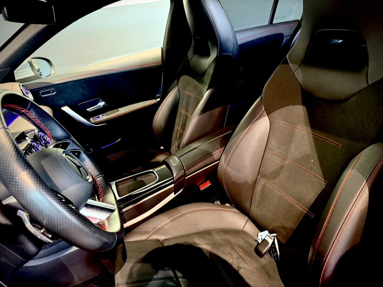 Mercedes-Benz CLA 200 AMG Premium 19 Tum 2025, kuva 5/10
