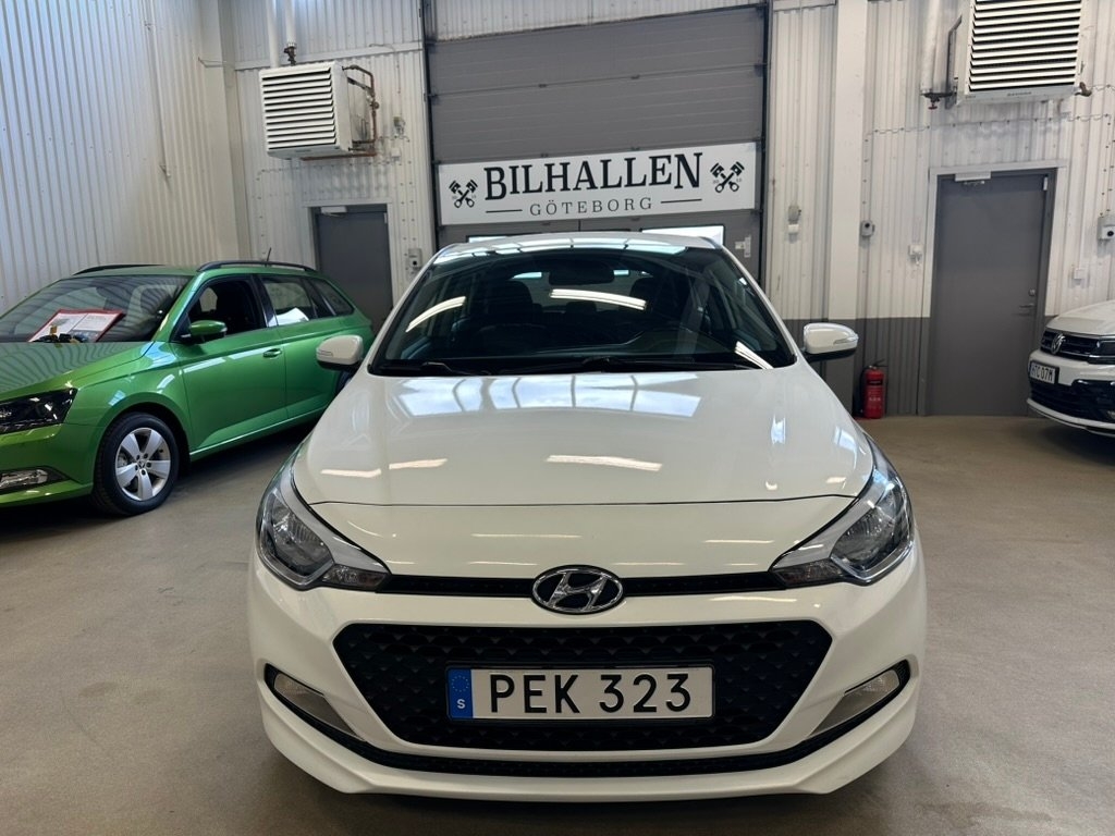 Hyundai i20 2017, bild 2/10