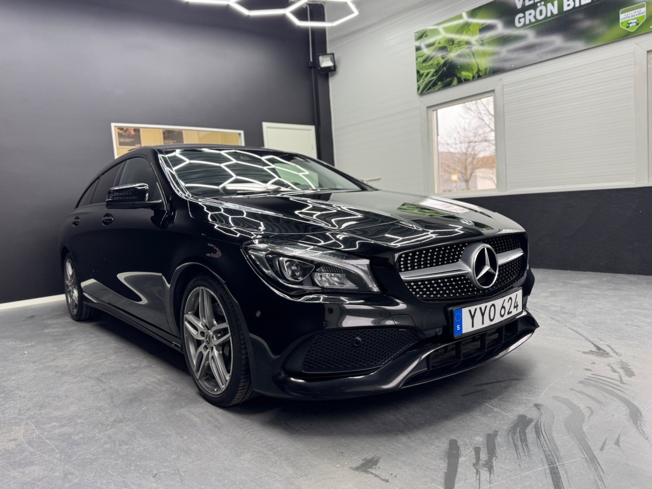 Mercedes-Benz CLA 2018, kuva 2/10