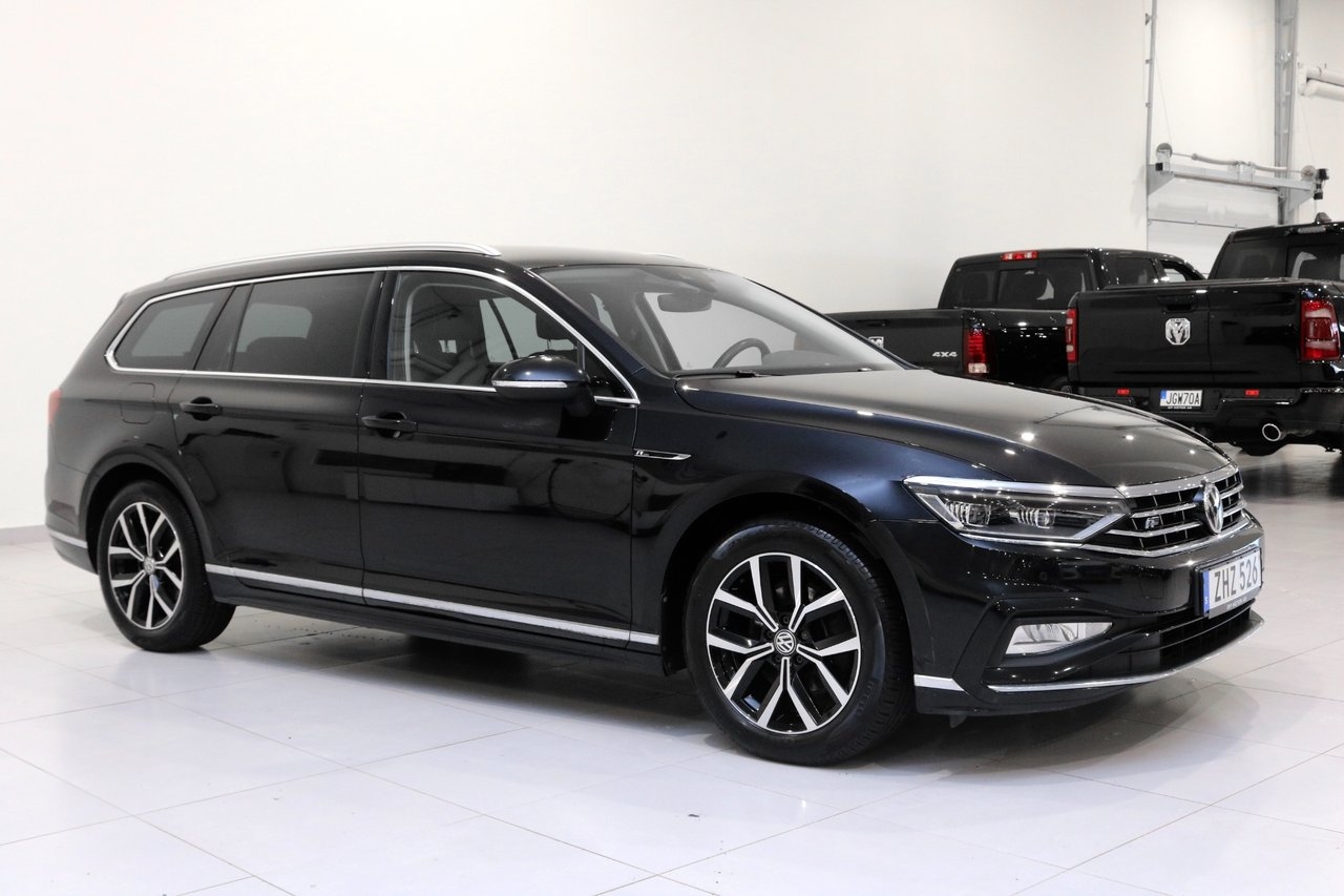 Volkswagen Passat 2020, bild 2/10