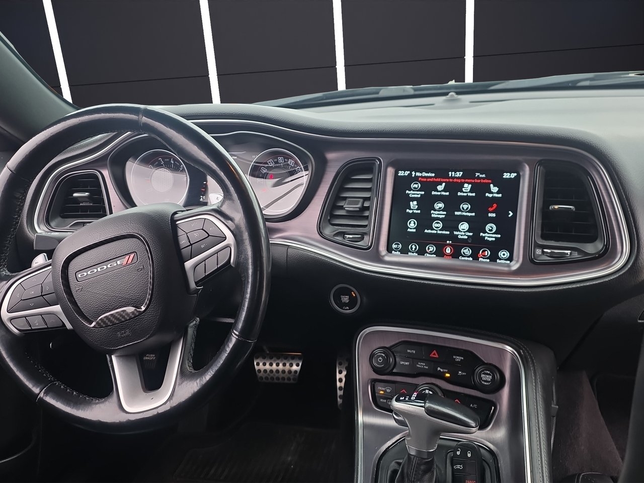 Dodge Challenger 2018, photo 7/10