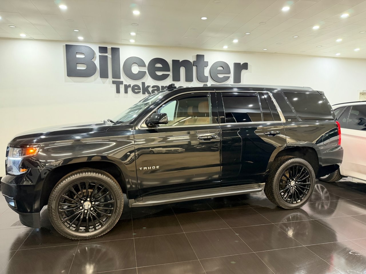 Chevrolet Tahoe 2017, bild 3/10