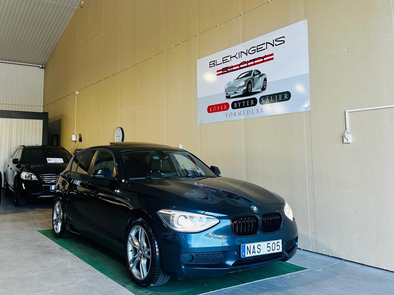 BMW 118