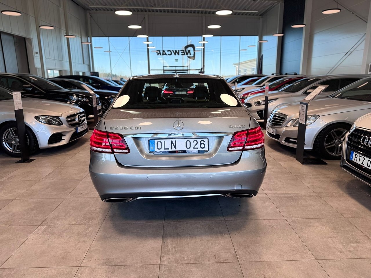 Mercedes-Benz E 2014, bild 5/13