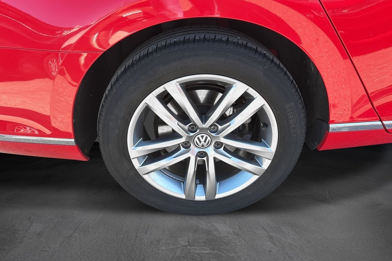 Volkswagen Passat 2018, bild 6/10