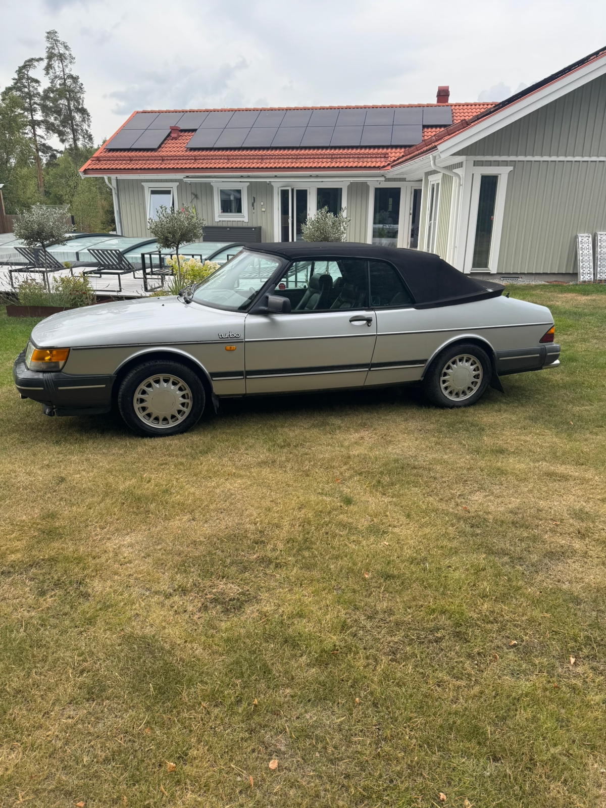 Saab 900 T16 Cabriolet Manuell 1987, kuva 2/10
