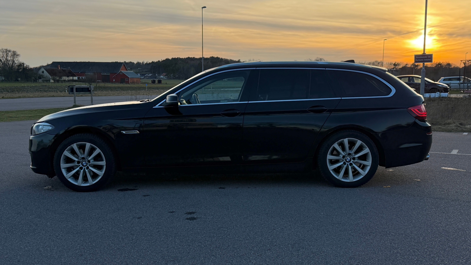 BMW 520 d xDrive Touring Steptronic 2014, bild 3/10