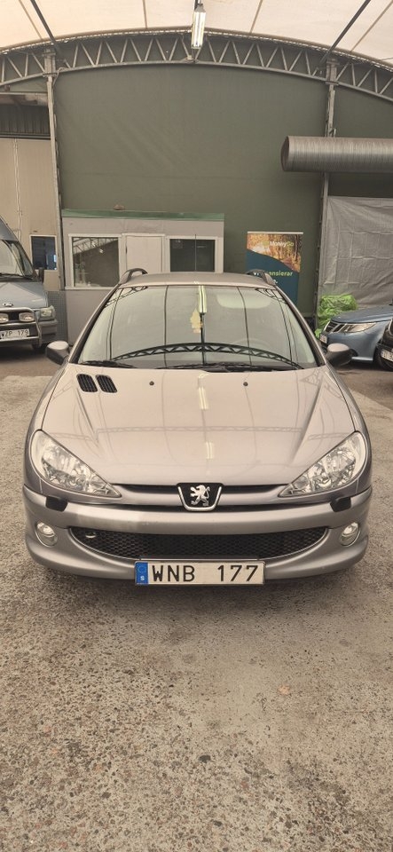 Peugeot 206