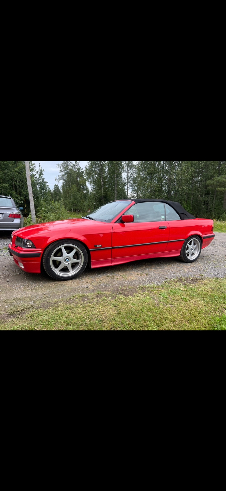 BMW 323 i Convertible Manuell 1995, photo 2/5