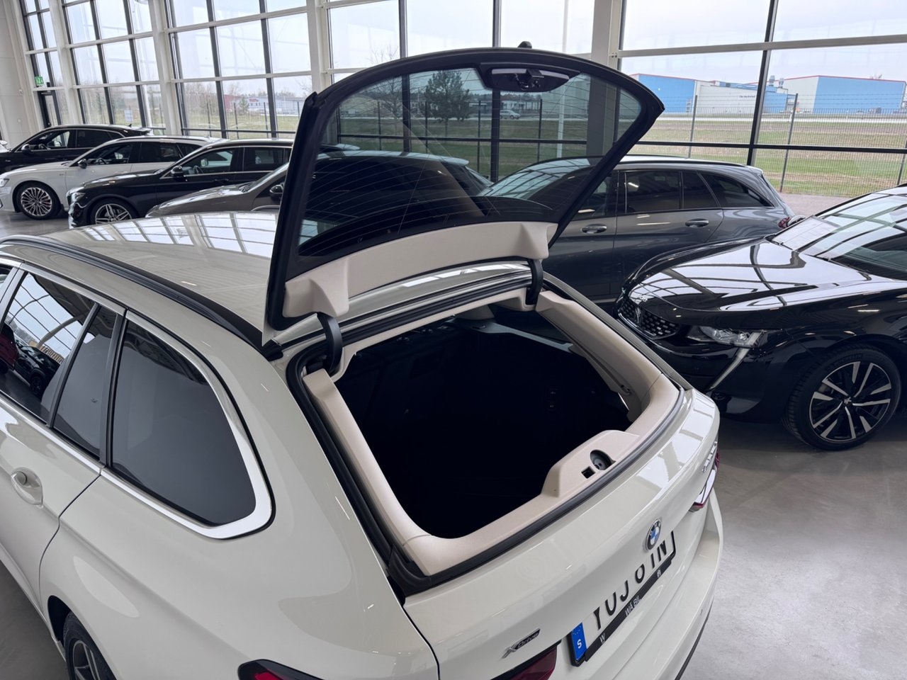 BMW 520 d xDrive Touring 2021, bild 6/10