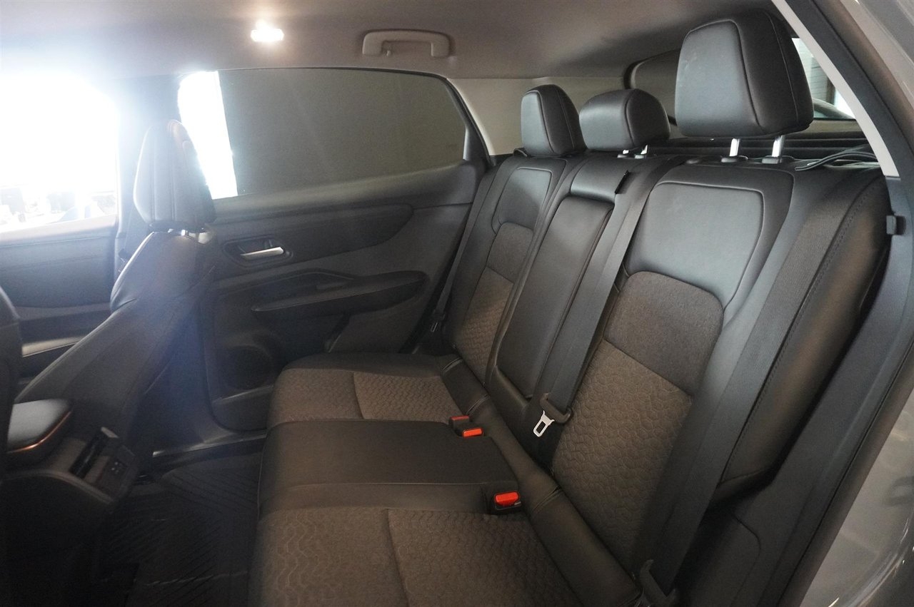 Nissan Ariya 2023, bild 7/10