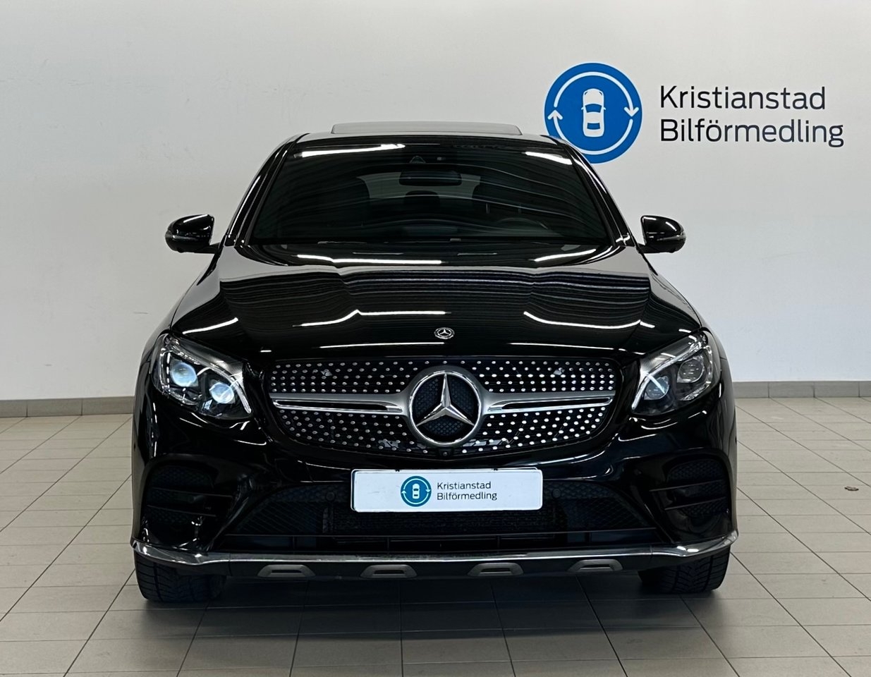 Mercedes-Benz GLC 2019, bild 2/13