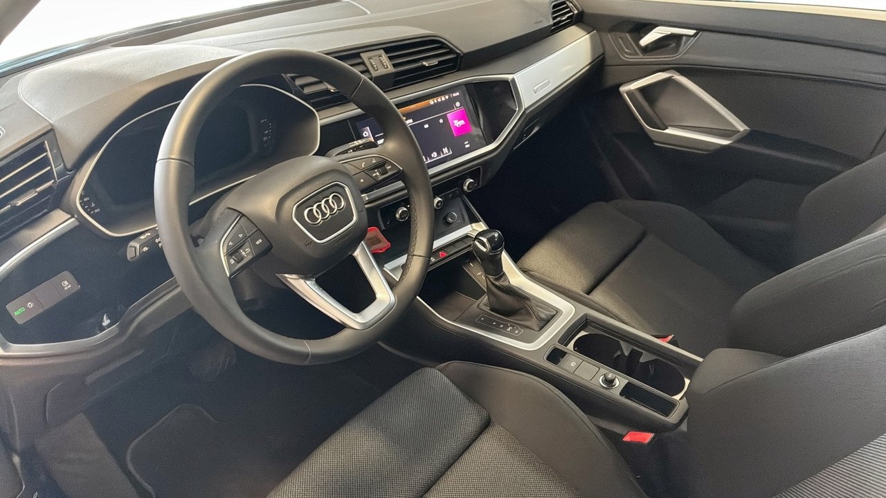 Audi Q3 35 TFSI advanced 150 HK S-tronic 2026, bild 7/10