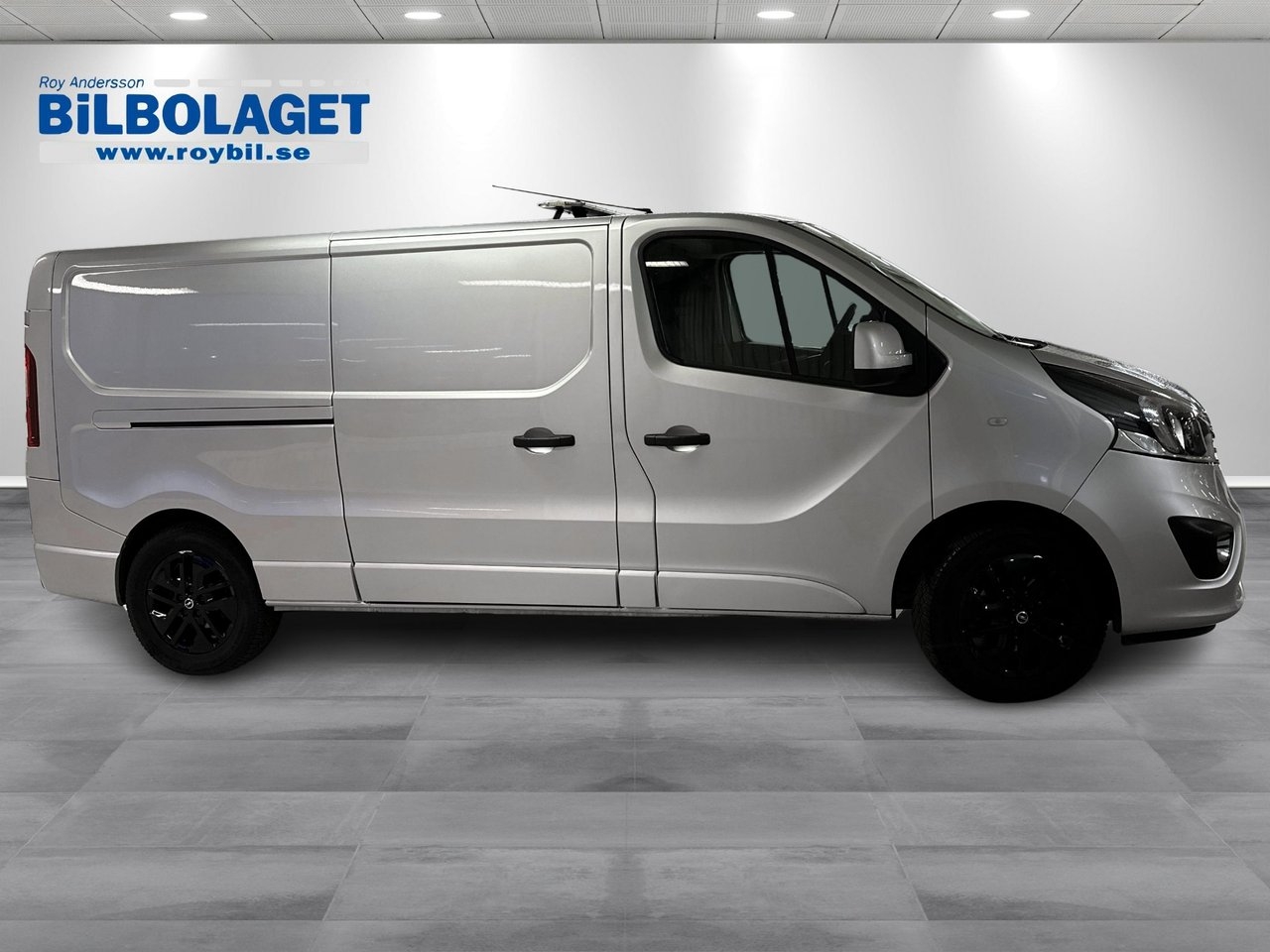 Opel Vivaro 2019, bild 2/13