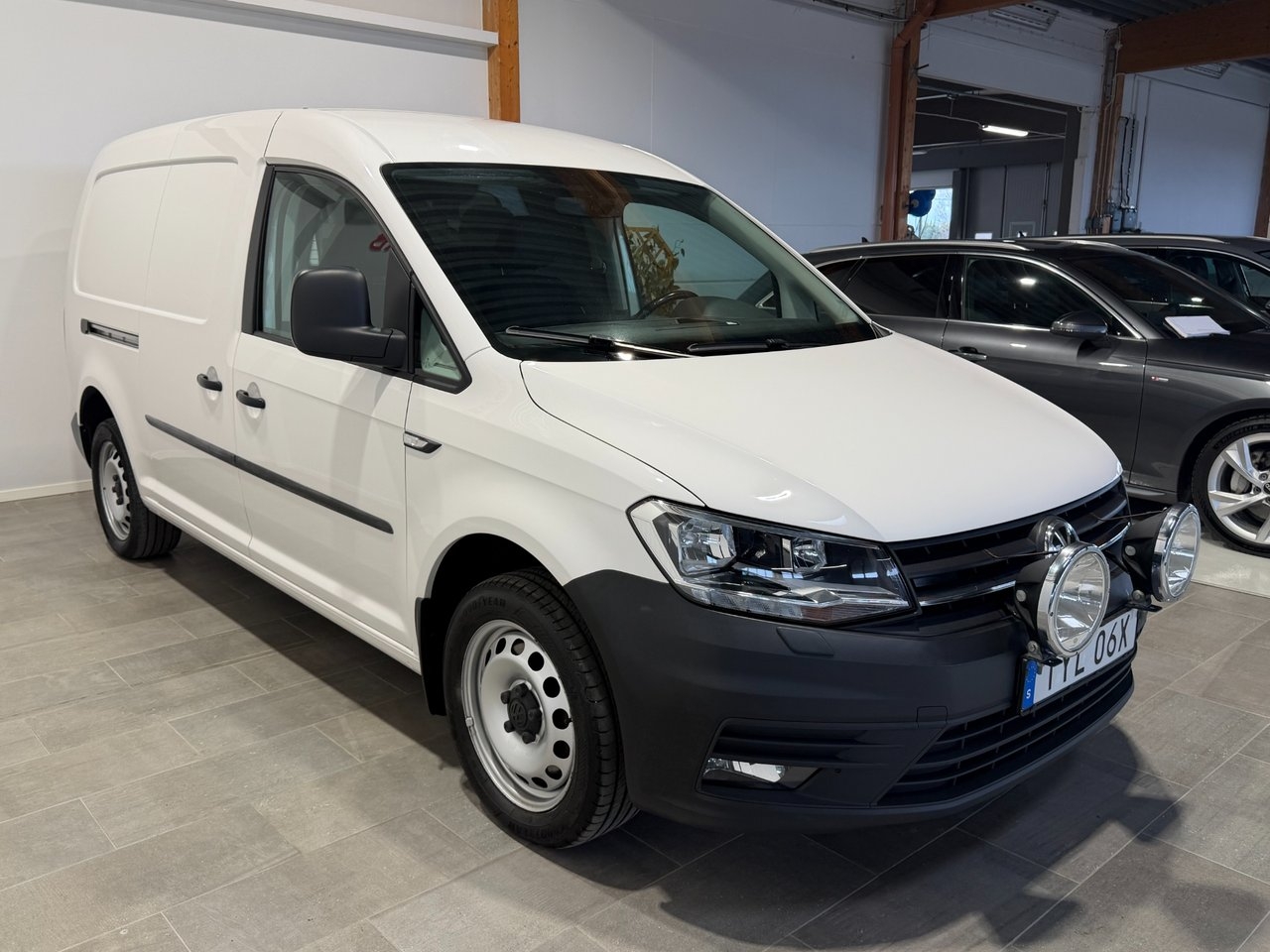 Volkswagen Caddy Maxi 2020, bild 7/10