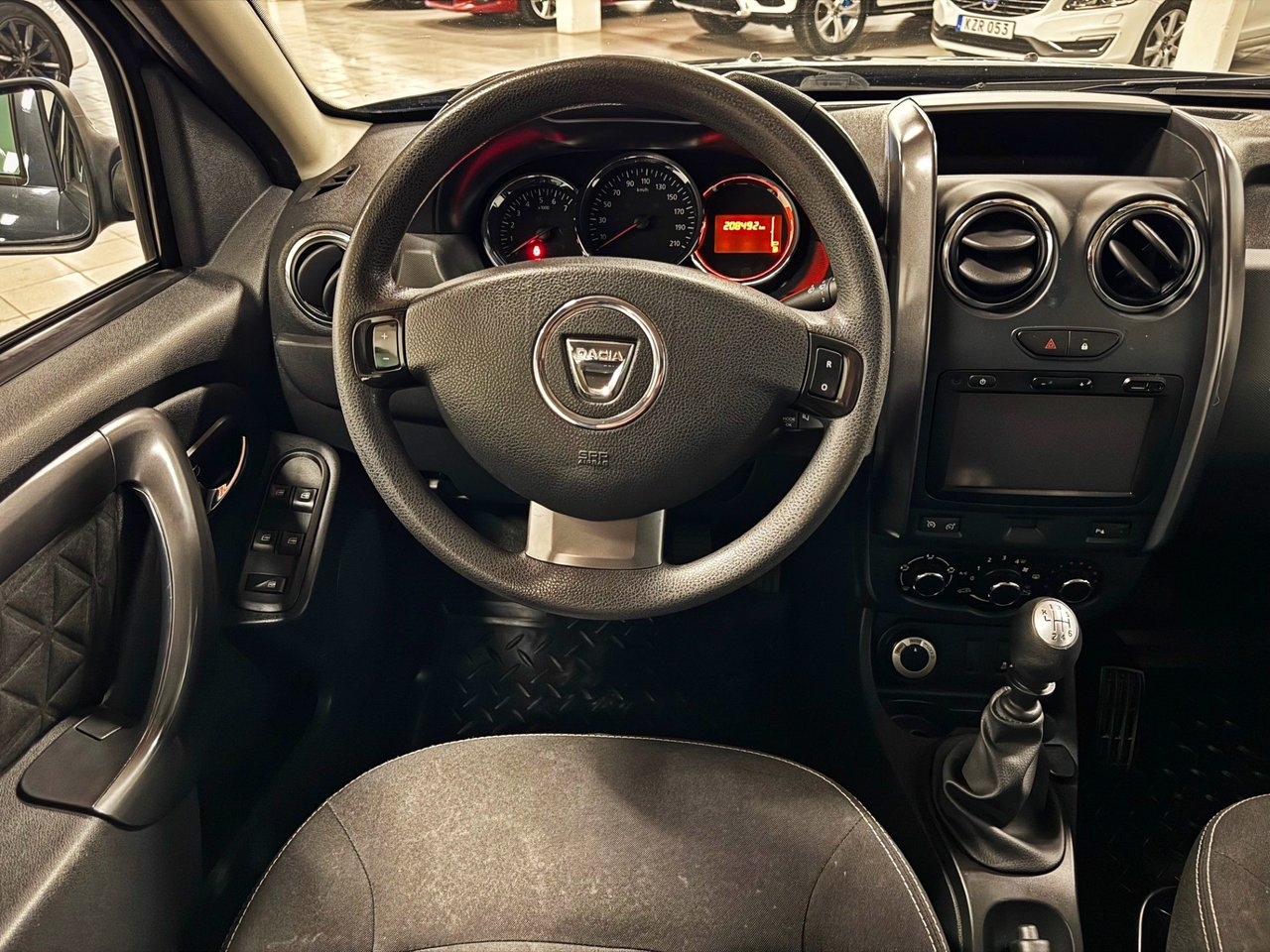 Dacia Duster 2015, photo 2/7