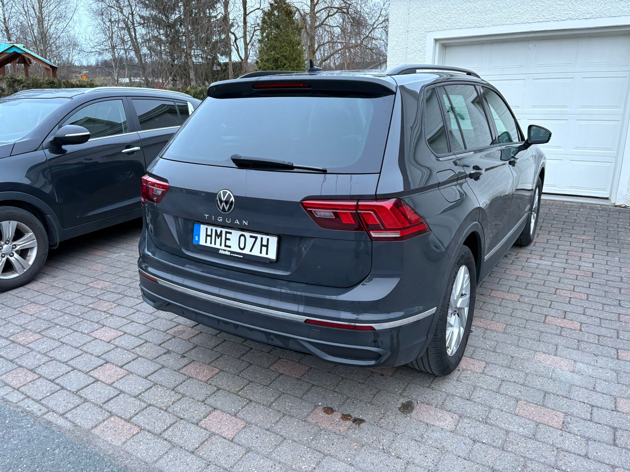 Volkswagen Tiguan 2021, bild 6/9
