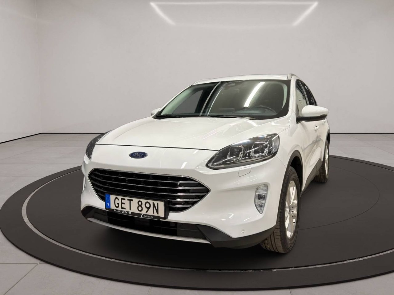 Ford Kuga Hybrid AWD E-CVT 190hk 2022, bild 4/10