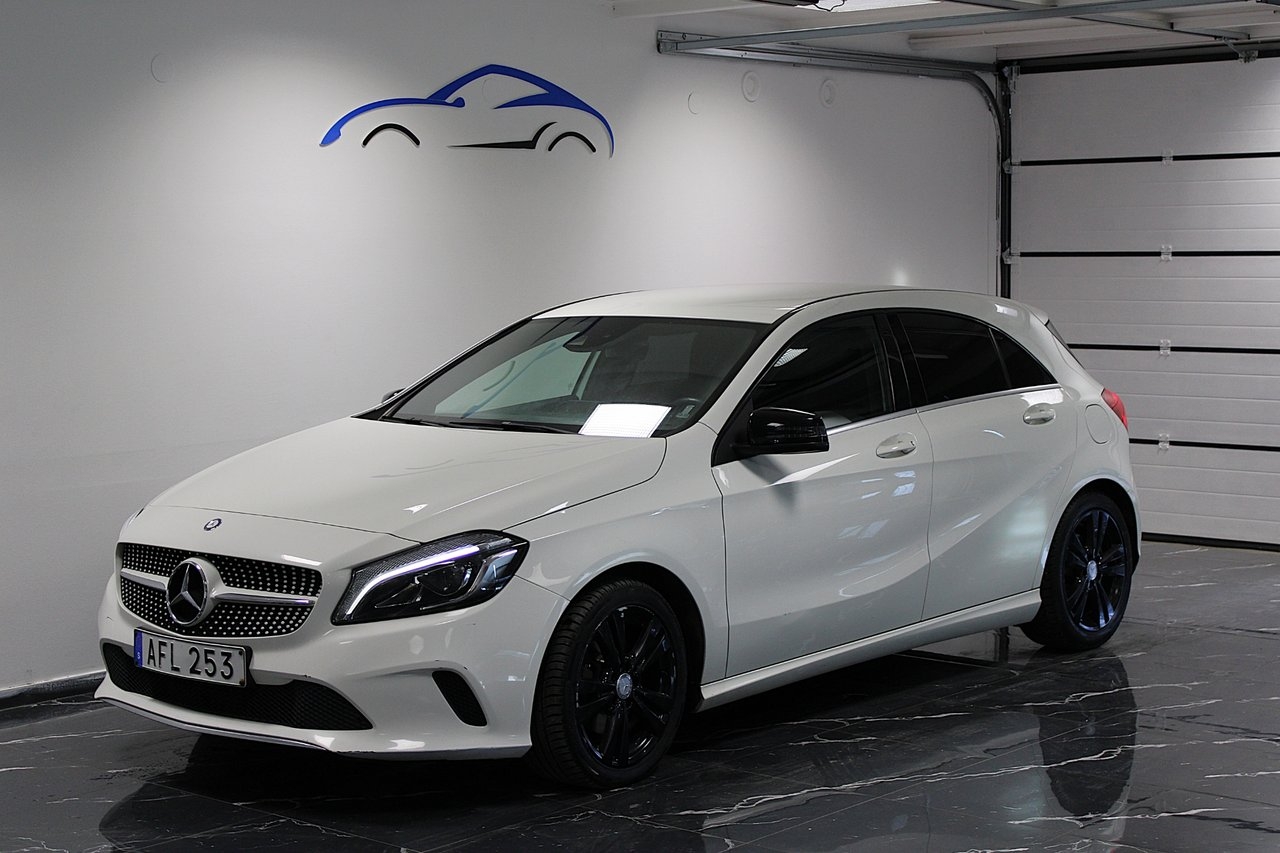Mercedes-Benz A 180 7G-DCT 122hk Automat 2016, bild 2/11