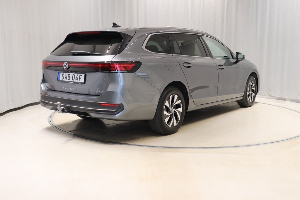 Volkswagen Passat 2025, bild 4/10