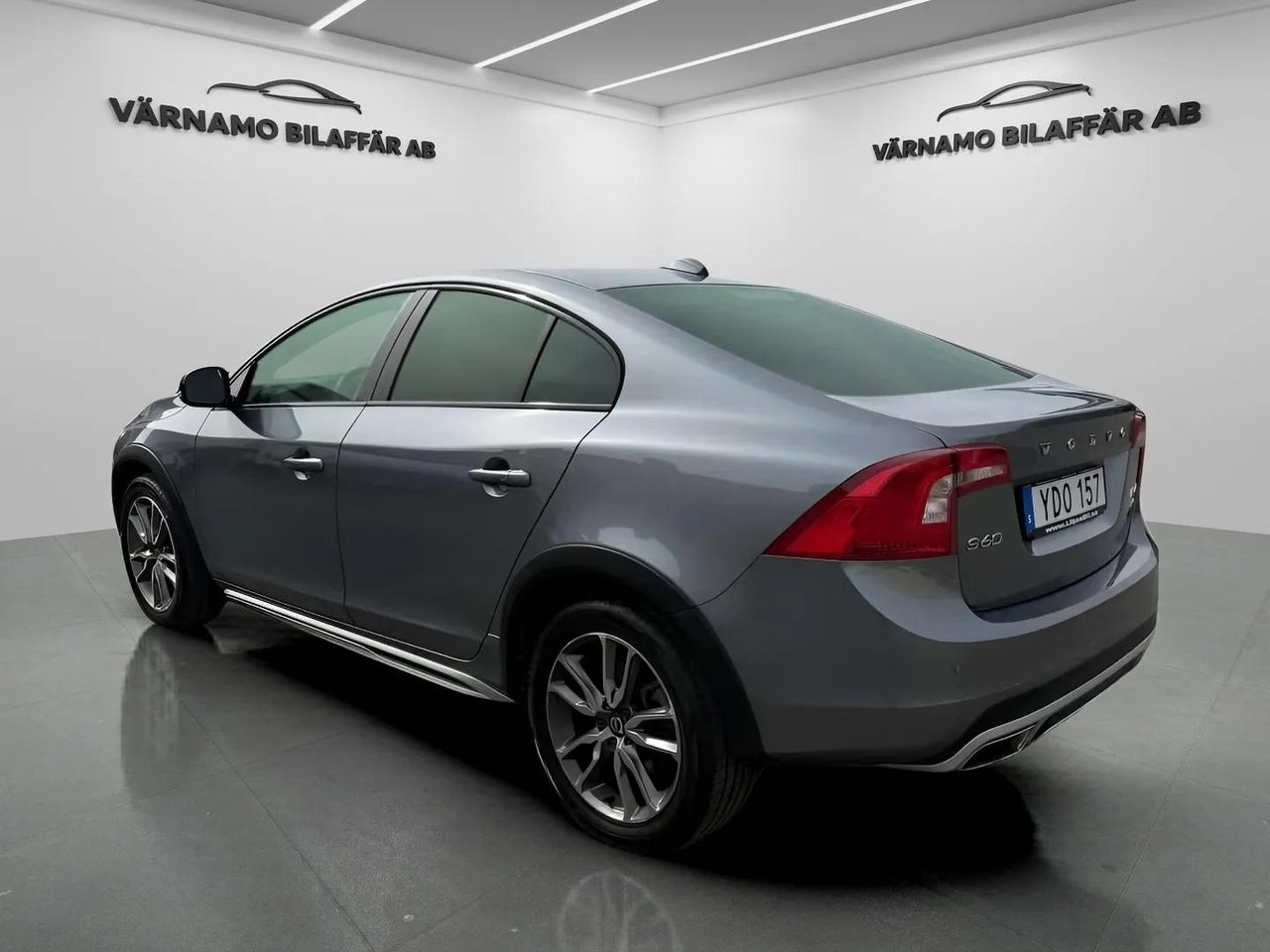 Volvo S60 Cross Country 2016, bild 3/21