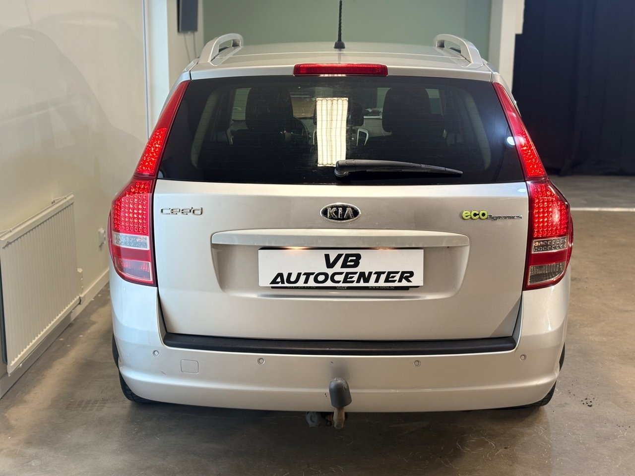 Kia Ceed cee'd_sw 1.6 CRDi ECO Euro 5 2011, bild 6/10