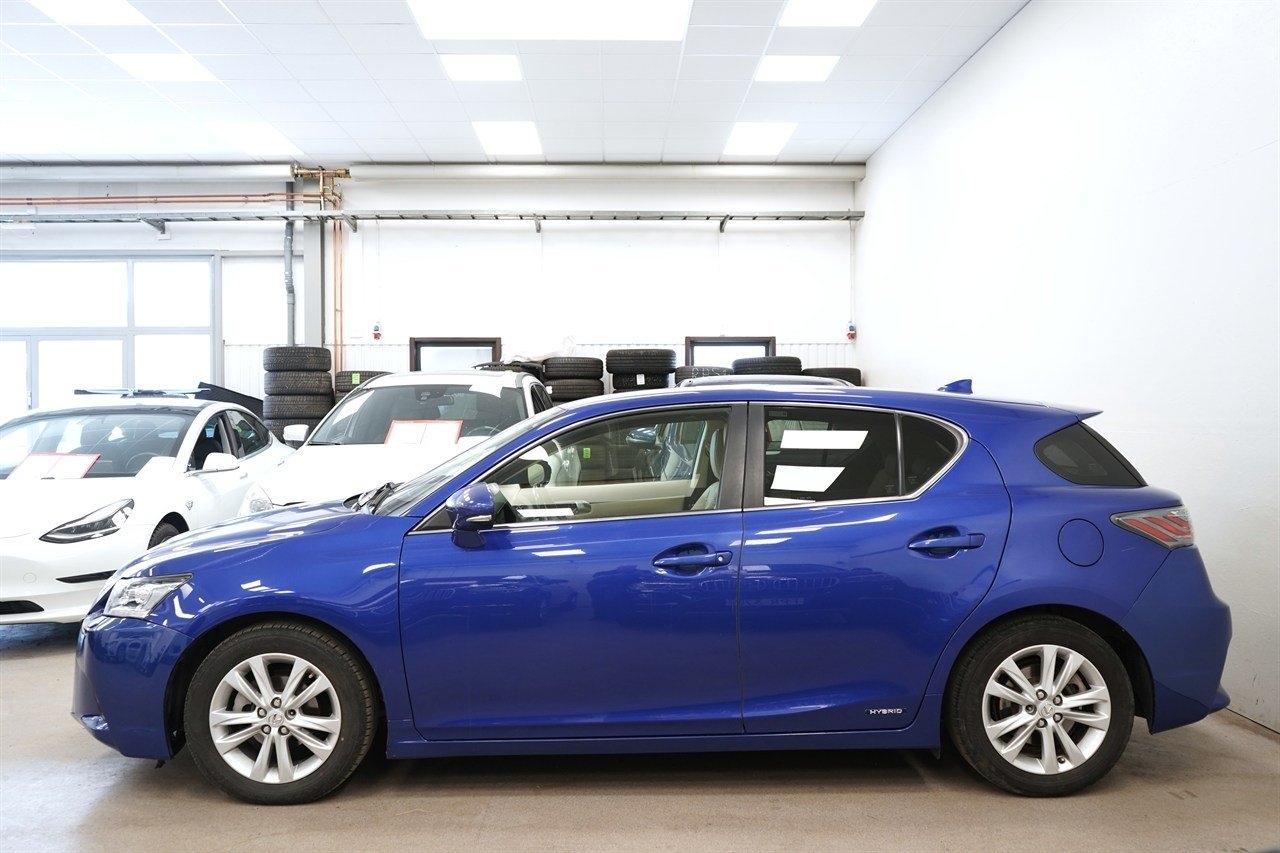 Lexus CT 200h HYBRID EXECUTIVE GPS 2015, bild 2/10