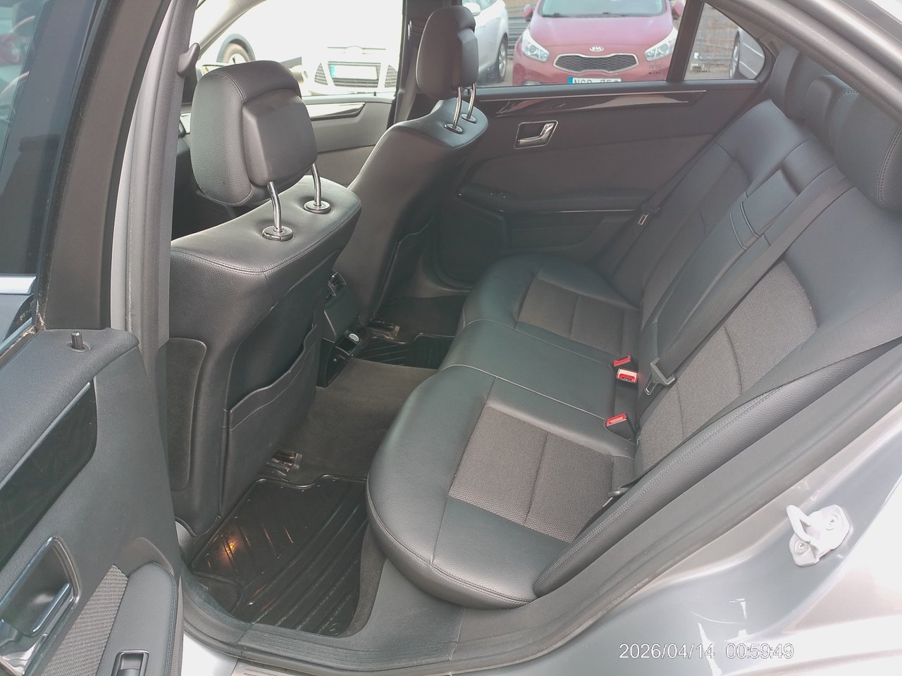 Mercedes-Benz E 2011, bild 6/10