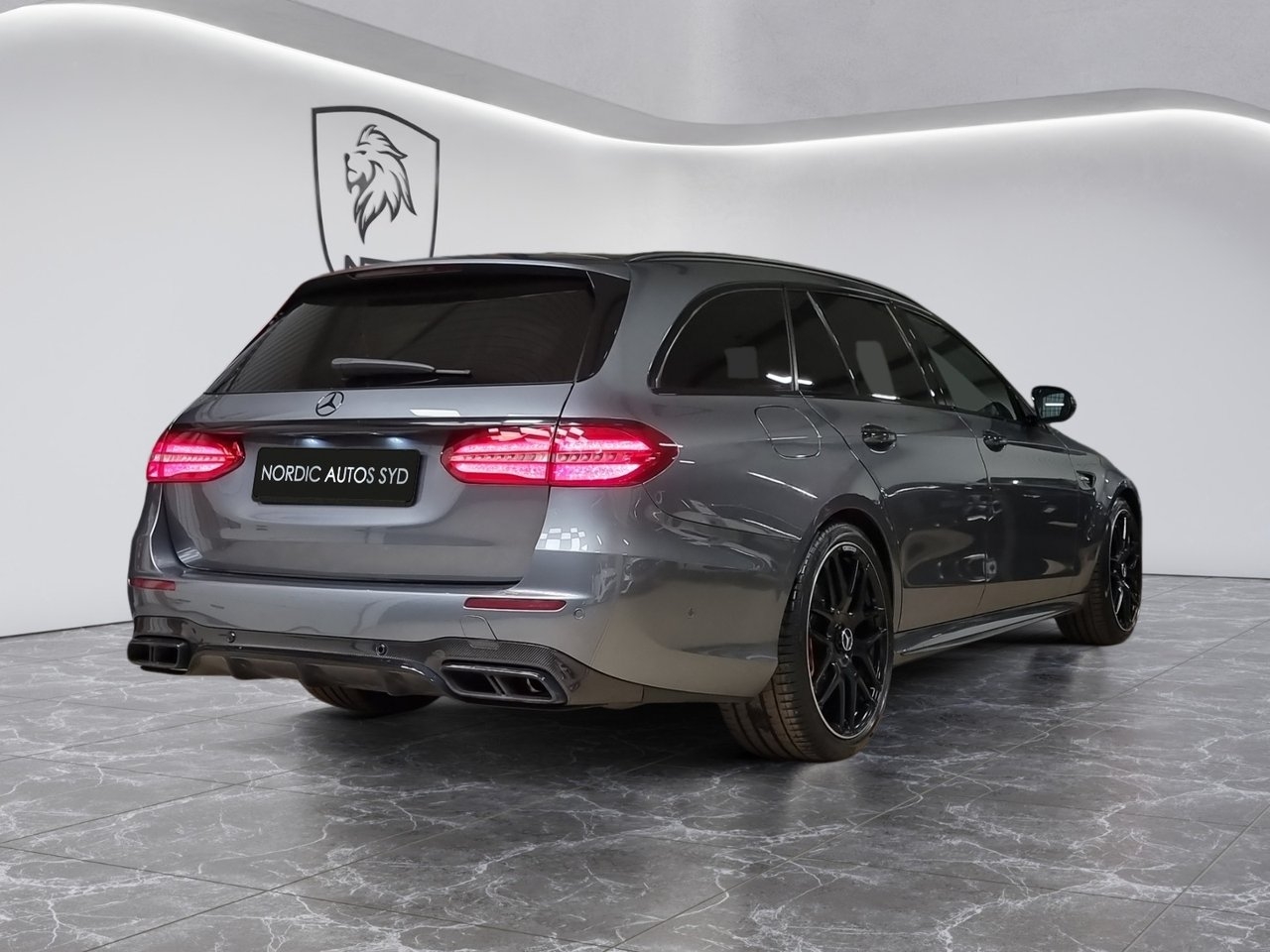 Mercedes-Benz E 2019, bild 4/10