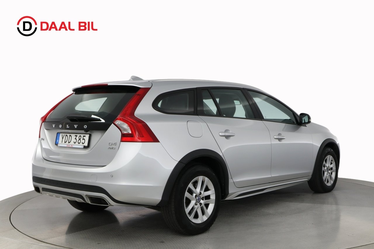 Volvo V60 Cross Country 2016, bild 6/10