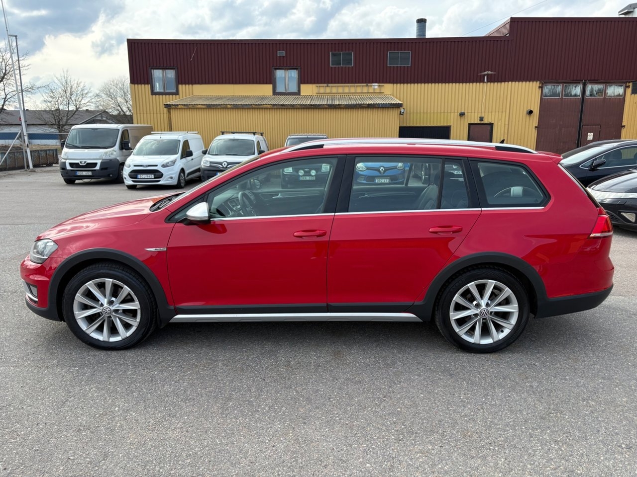 Volkswagen Golf 2016, kuva 2/10