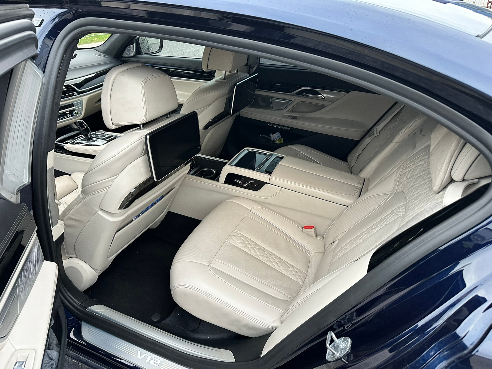 BMW M760Li xDrive Steptronic 2020, bild 7/10