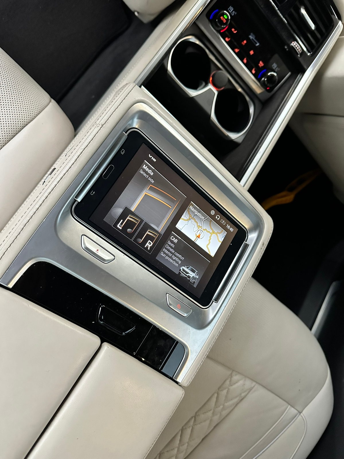 BMW M760Li xDrive Steptronic 2020, bild 4/10