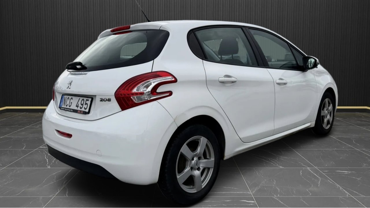Peugeot 208 2012, bild 4/8