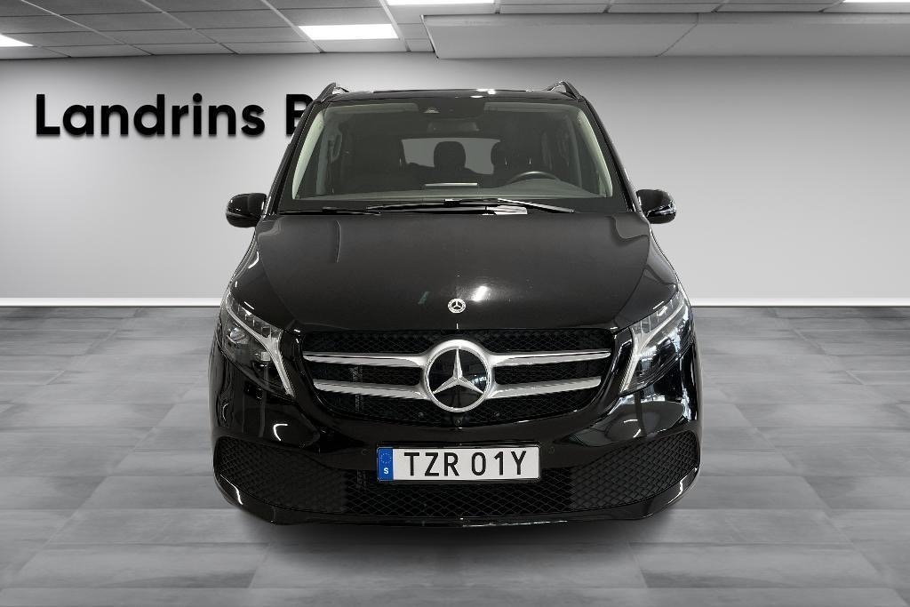 Mercedes-Benz V 2024, bild 2/10