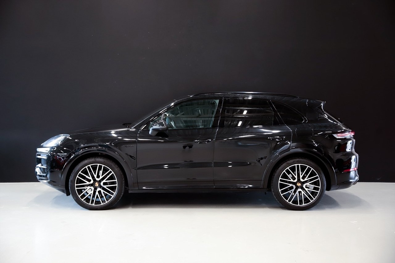 Porsche Cayenne 2024, bild 2/21