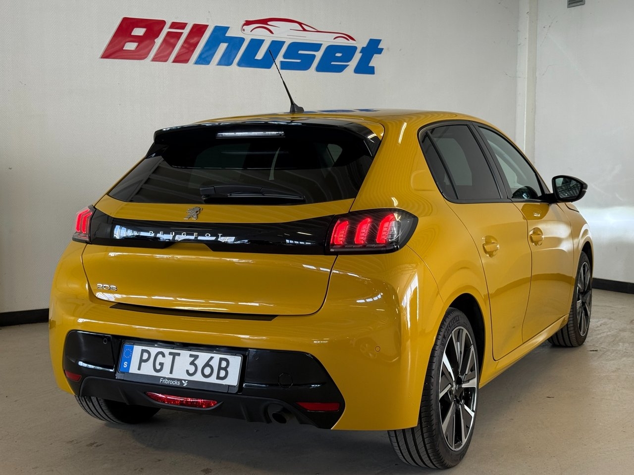 Peugeot 208 2022, photo 3/10