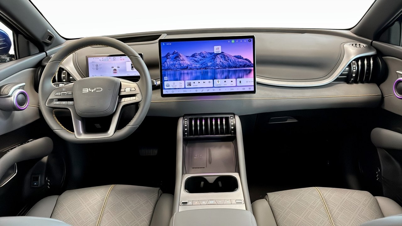 BYD Atto 3 EXCELLENCE 2026, photo 4/13